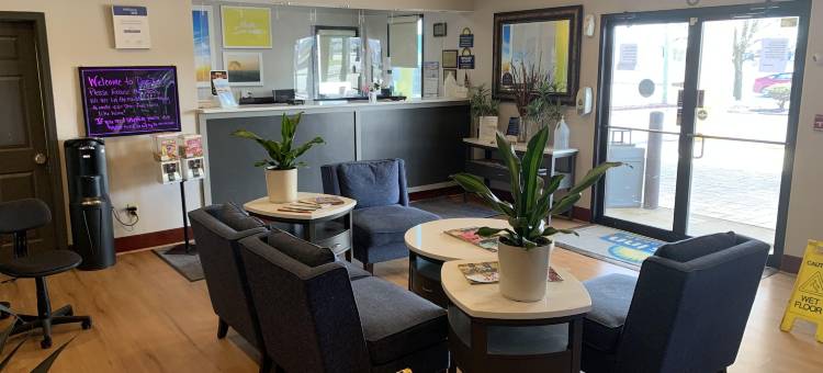 路易斯威尔机场博览中心戴斯酒店(Days Inn by Wyndham Louisville Airport Fair and Expo Center)图片