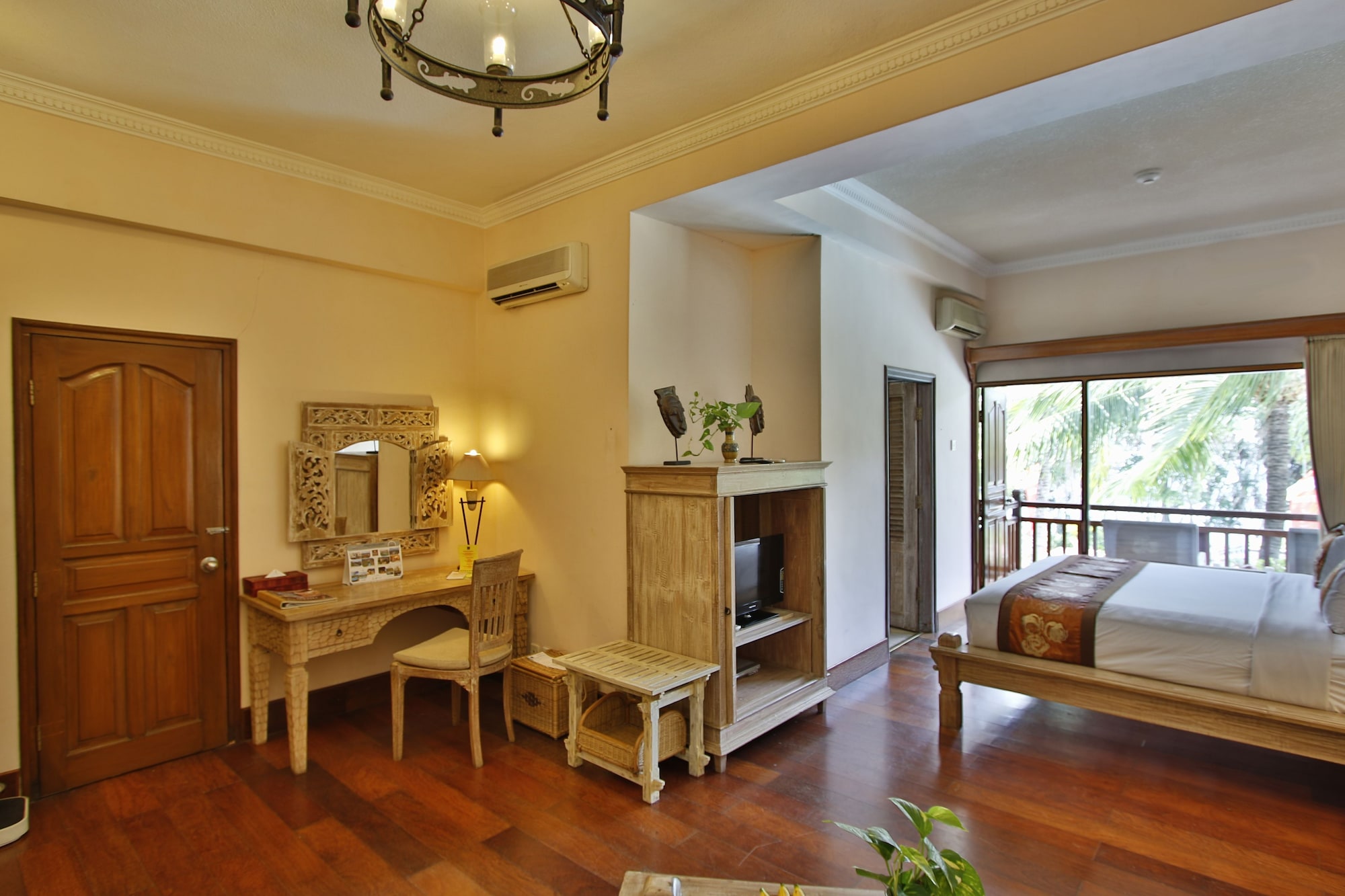 Jayakarta Hotel LombokOver view