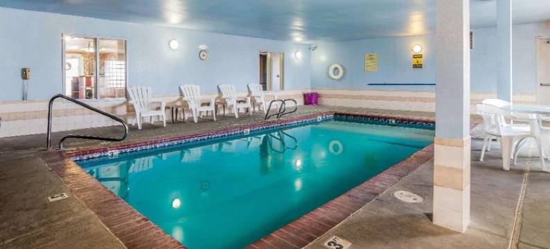 桑尼赛德费尔布里奇酒店(FairBridge Inn & Suites Sunnyside)图片