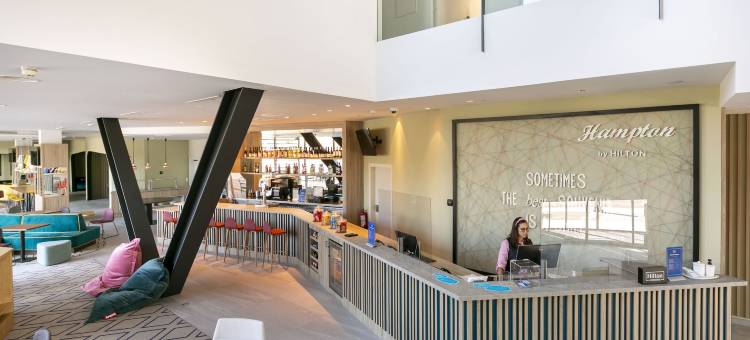 马德里阿尔科文达斯希尔顿欢朋酒店(Hampton by Hilton Alcobendas Madrid)图片