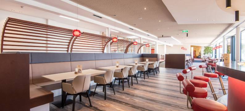 温泉度假村 - 水酒店(H2O Hotel-Therme-Resort, für Familien Mit Kindern)图片