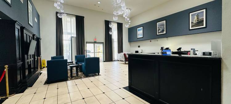 克里斯托运动中心舒适套房酒店(Comfort Inn & Suites Crystal Inn Sportsplex)图片