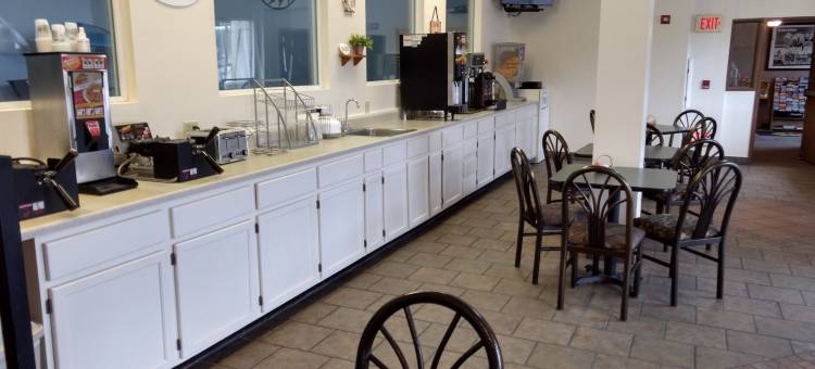 卡斯特-疯马区速8酒店(Super 8 by Wyndham Custer/Crazy Horse Area)图片