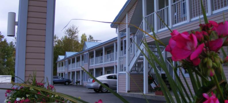 麦基诺城大湖酒店(Great Lakes Inn Mackinaw City)图片