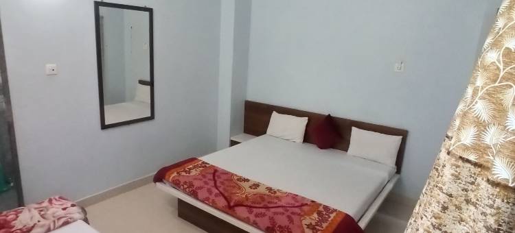 阿迪拉杰宫及住宿酒店(Hotel Adiraj Palace and Lodging)图片