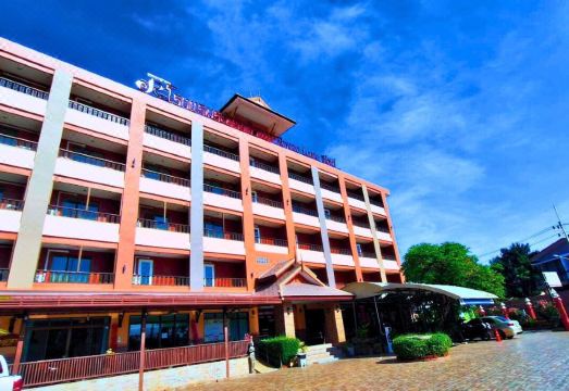 Rayong Lanna HotelOver view