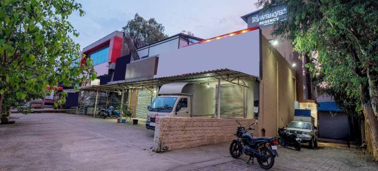 Treebo 里瓦亚特丽晶酒店(Treebo Riwaayat Regency)图片