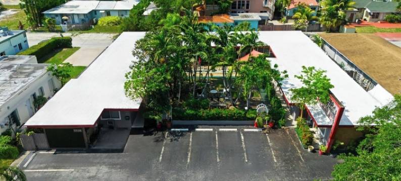 好莱坞，佛罗里达州的舒适两卧室 - 宠物友好(Bright 2Br Getaway | BBQ, Garden & Parking)图片