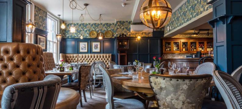 灰狗酒店(Greyhound Hotel)图片