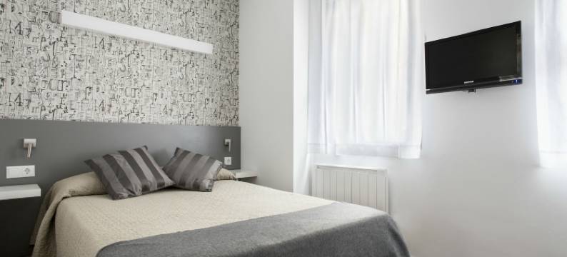 布拉斯·德·泰特罗大学公寓(Residencia Universitaria Resa Blas de Otero)图片