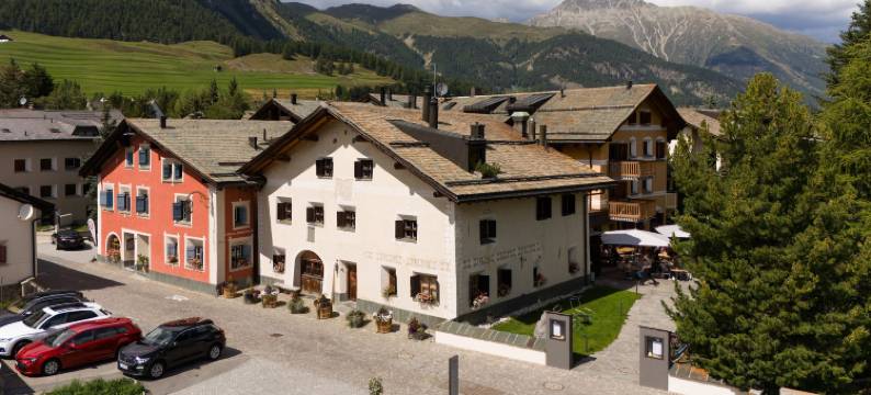 凯萨罗萨兹酒店 - 食物之家(Hotel Chesa Rosatsch - Home of Food)图片