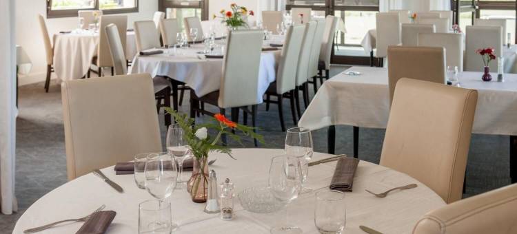 国际之家圣榭尔酒店(Logis le Saint Cyr)图片