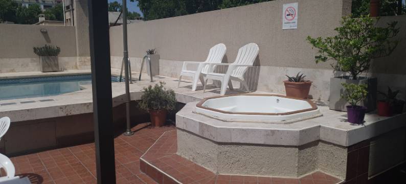 阿尔特匝公寓套房酒店(Altezza Apart Suites)图片