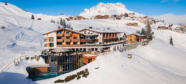 戈尔登博格酒店(Hotel Goldener Berg)图片
