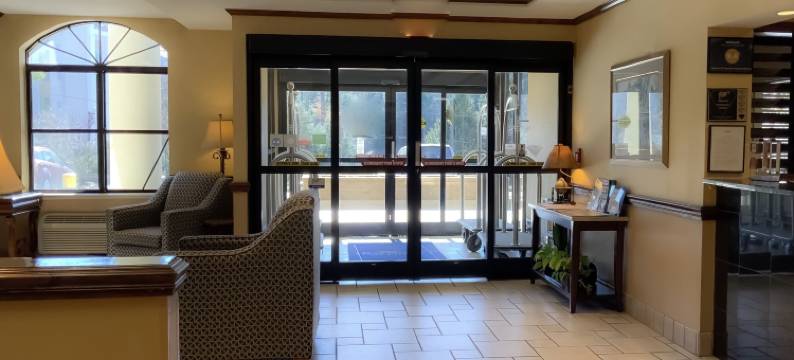 阿什维尔-比特摩尔呗盟套房酒店(Baymont by Wyndham Asheville/Biltmore Village)图片