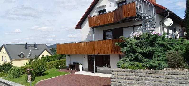 贝尔格度假屋旅馆(Gästezimmer & Ferienwohnung Berge)图片