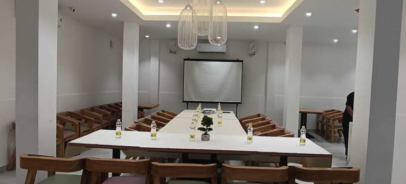 SR Palani酒店(Hotel SR)图片