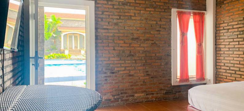 Urbanview Hotel Villa Q Gisting by RedDoorz图片