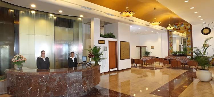 极光塔酒店(Hotel Aurora Towers)图片