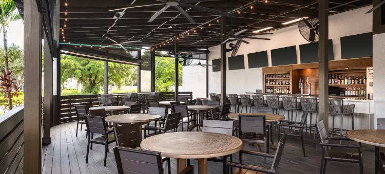 迈尔斯堡钟楼购物区希尔顿逸林酒店及度假村(Doubletree by Hilton Fort Myers at Bell Tower Shops)图片