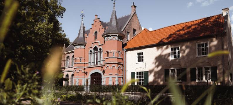斯特嫩堡城堡(Kasteel Steenenburg)图片