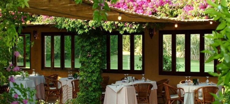 罗塔纳自然保护区高尔夫度假村(Reserva Rotana Golf Resort)图片