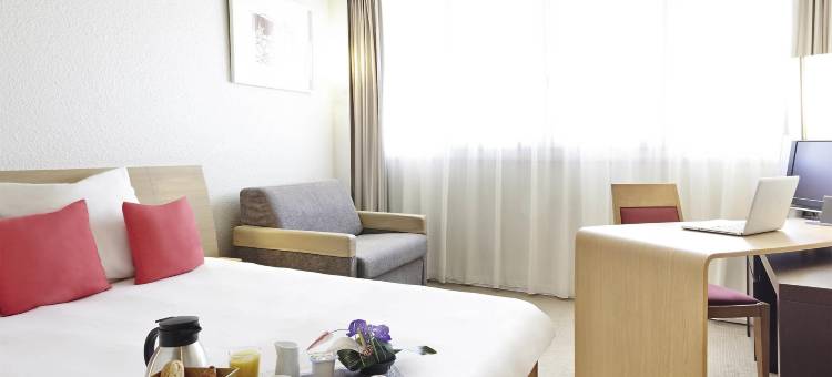 诺富特酒店伦敦希思罗机场M4公路4号交汇处(Novotel London Heathrow Airport - M4 Jct 4)图片