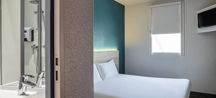 Hotelf1 Compiègne图片