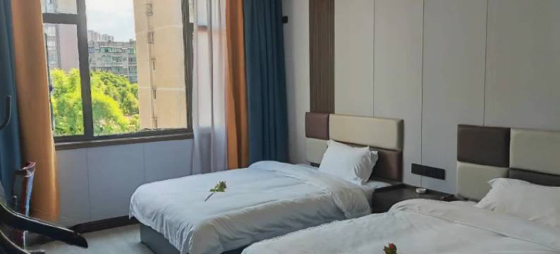 华蓥金山智能酒店图片