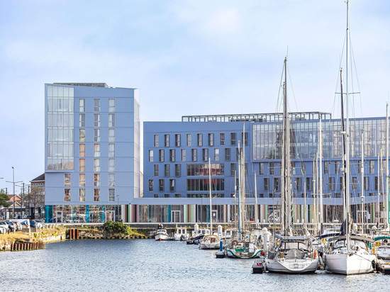 敦刻尔克中央火车站美居酒店