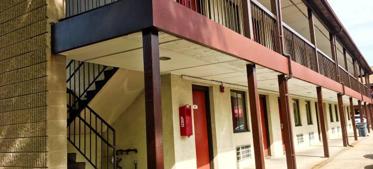 诺沃克红毯旅馆(Red Carpet Inn Norwalk)图片