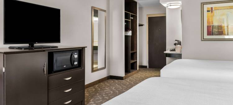 东兰辛-奥克莫斯贝斯特韦斯特套房酒店(Best Western Okemos/East Lansing Hotel  Suites)图片