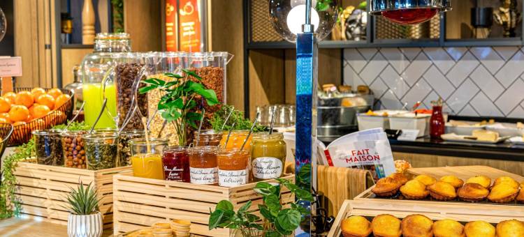 宜必思里尔中心大广场酒店(2015 年 3 月开业)(Ibis Lille Centre Grand Palais)图片