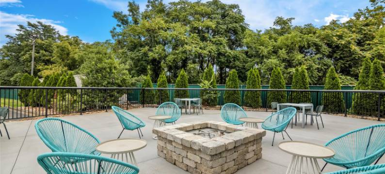 希尔顿Spark罗阿诺克市民中心酒店(Spark by Hilton Roanoke Civic Center)图片