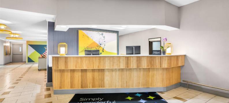 希尔顿Spark罗阿诺克市民中心酒店(Spark by Hilton Roanoke Civic Center)图片