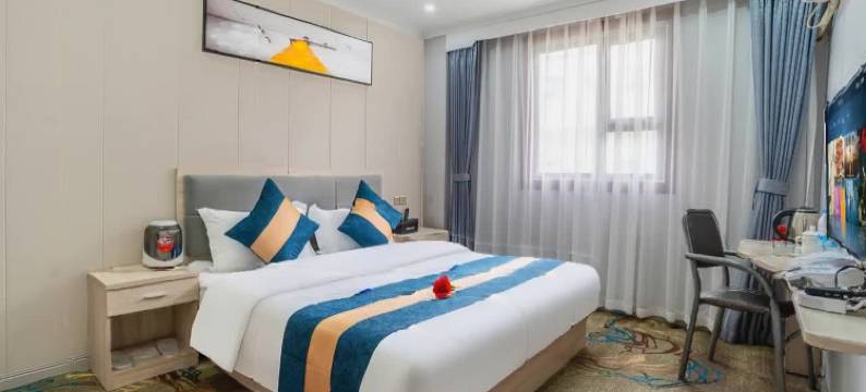 成都世发酒店(海昌极地海洋公园华阳地铁站店)图片