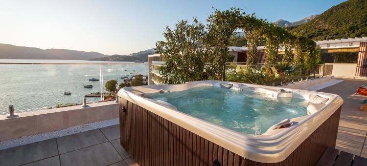 卡琳酒店库博尔(Carine Hotel Kumbor Superior)图片