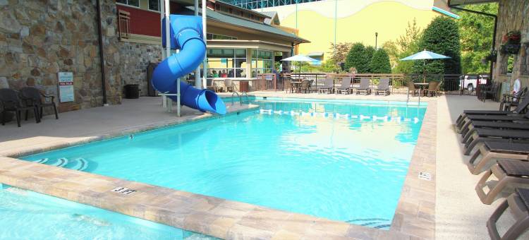 河畔的灰石旅馆(Greystone Lodge on the River)图片