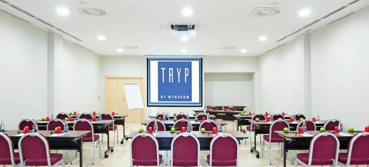 萨拉戈萨崔普酒店(Hotel Zentral Ave)图片