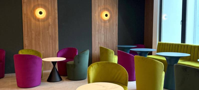 湖泊及更多套房酒店(Lake and More Suite Hotel)图片