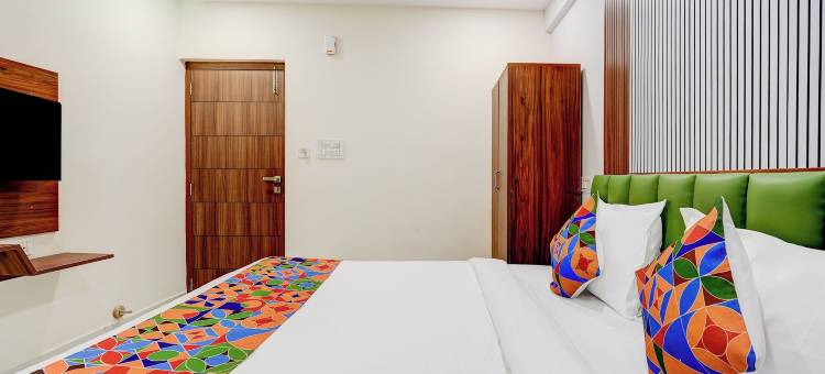 Fabhotel 莱昂广场(FabHotel Leon Square)图片