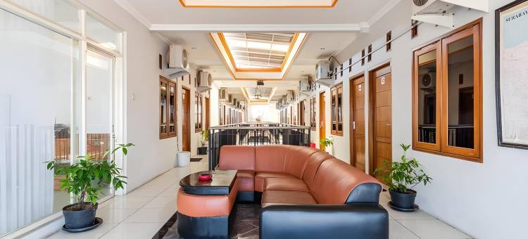 RedDoorz Near Juanda International Airport 2图片