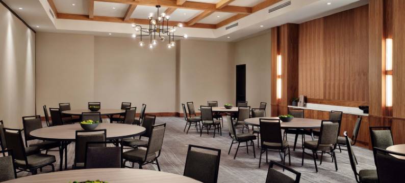 帕索罗布尔斯阿瓦希尔顿 Curio 精选酒店(The Ava Hotel Paso Robles, Curio Collection By Hilton)图片