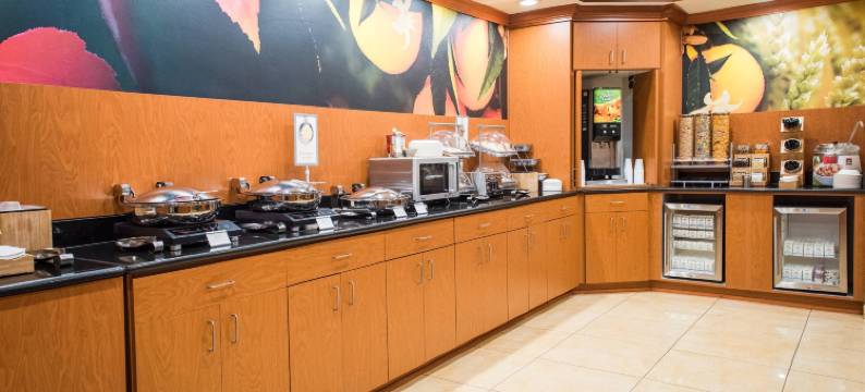 诺克斯维尔/东万枫酒店及套房(Fairfield Inn & Suites Knoxville/East)图片