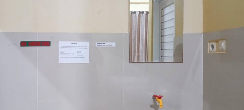 Super OYO 1506  Shabrina 2伊斯兰旅馆(Shabrina Homestay Syariah Terminal Tirtonadi Solo RedPartner)图片