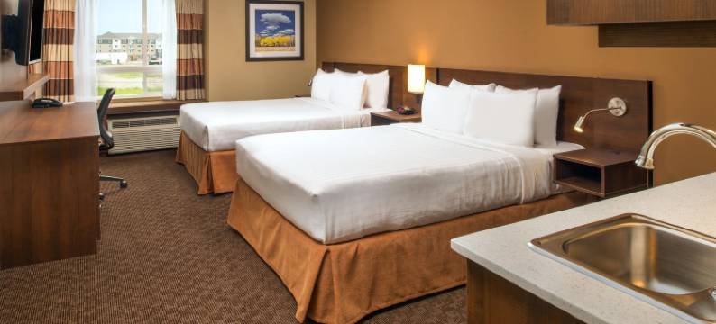 雷德迪尔温德姆套房麦客达酒店(Microtel Inn & Suites by Wyndham Red Deer)图片