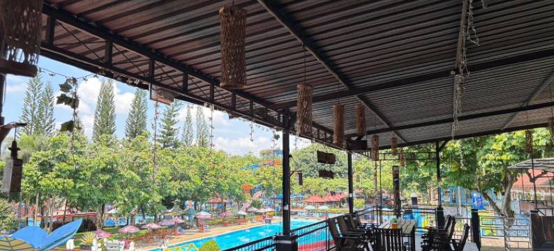 欧瓦布恩小屋(Hotel Owabong Purbalingga)图片