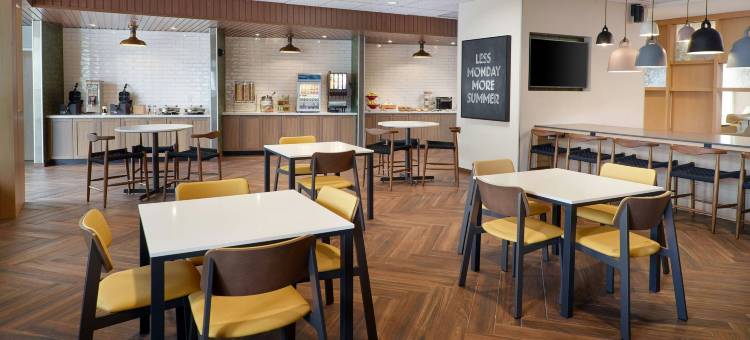 雅典-大学区万枫酒店及套房(Fairfield Inn & Suites Athens-University Area)图片