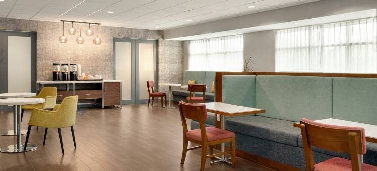 圣路易斯哥伦比亚欢朋酒店(Hampton Inn St. Louis-Columbia)图片
