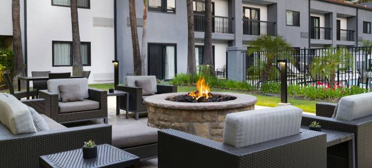 洛杉矶万怡酒店哈岗/橙县(Courtyard Los Angeles Hacienda Heights/Orange County)图片